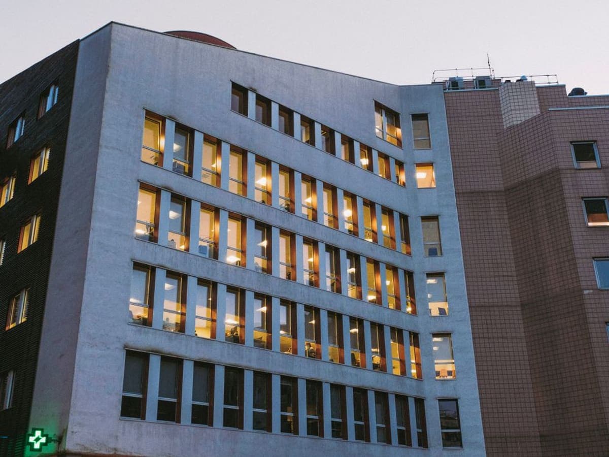Hospitals & healthcare